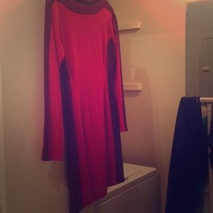 BCBG maxazria medium long sleeve dress.